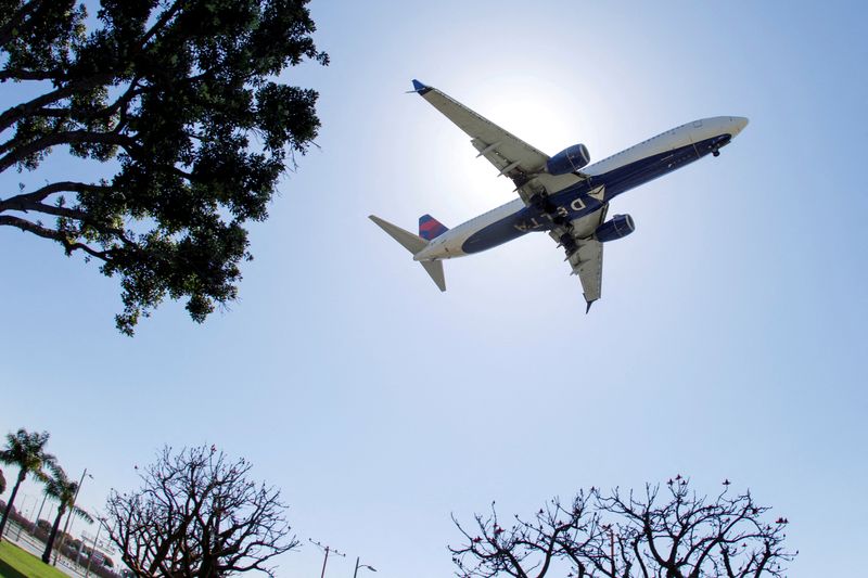 Major aircraft lessor SMBC warns airlines of growing costs