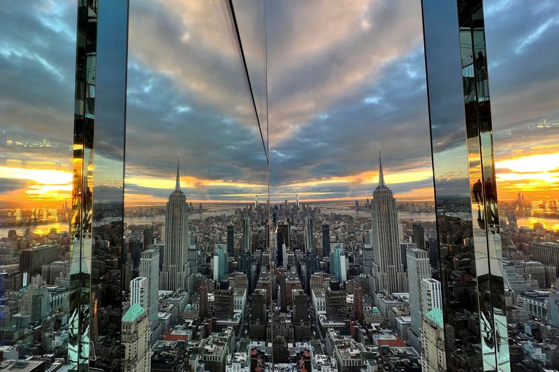 Manhattan return-to-office plans face persistent headwinds over COVID, safety