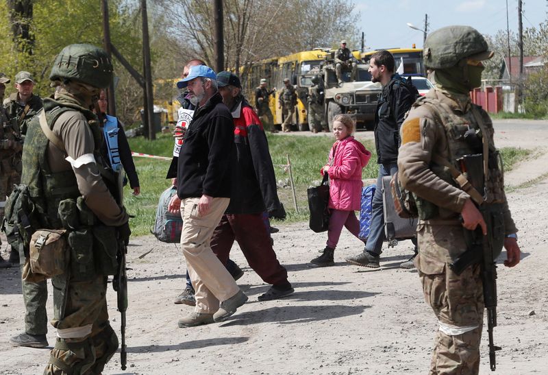 More civilians evacuated from around Azovstal plant - Reuters photographer