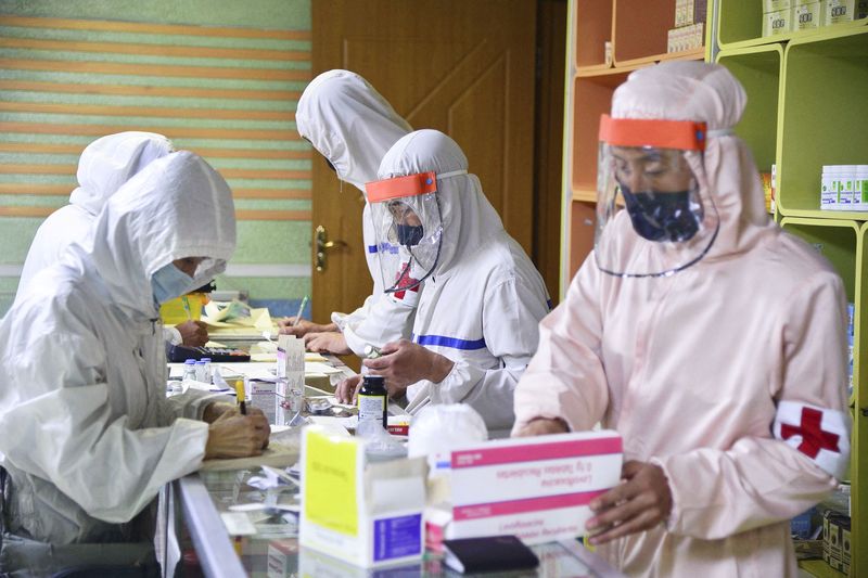 N.Korea boosts production of drugs, medical supplies to battle COVID