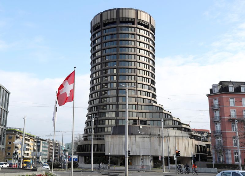Rising inequality now an urgent matter, BIS central bank group warns