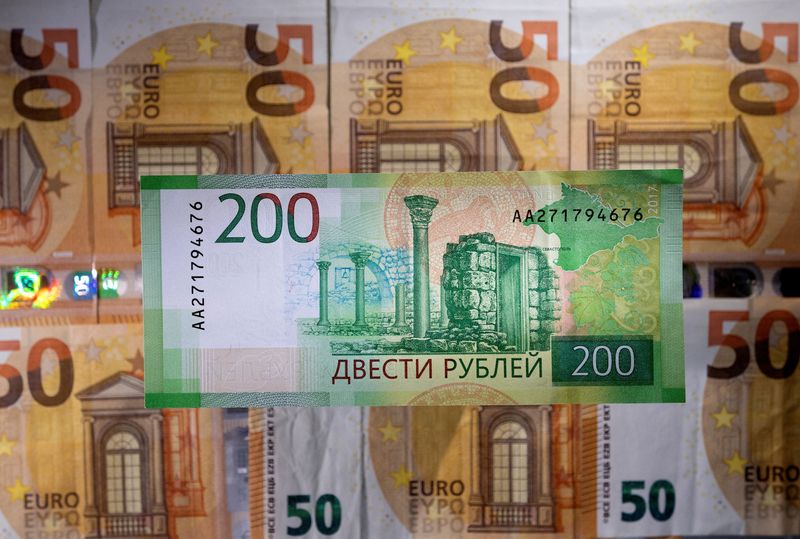 Rouble firms, heading back towards multi-year highs vs dollar, euro