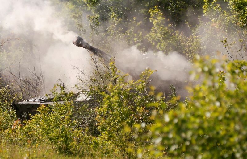 Russia advances in east; Ukraine calls for longer-range weapons