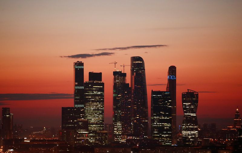 Russia makes early debt payment dash in bid to swerve default