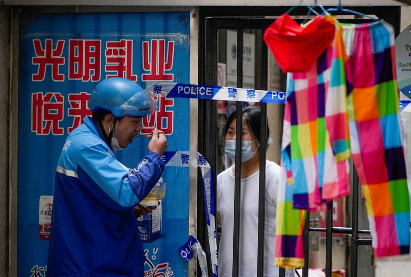 Shanghai economy improves fitfully as end of COVID lockdown nears