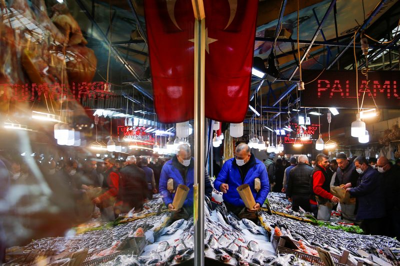Turkish finance minister says economy grew 7% in first quarter
