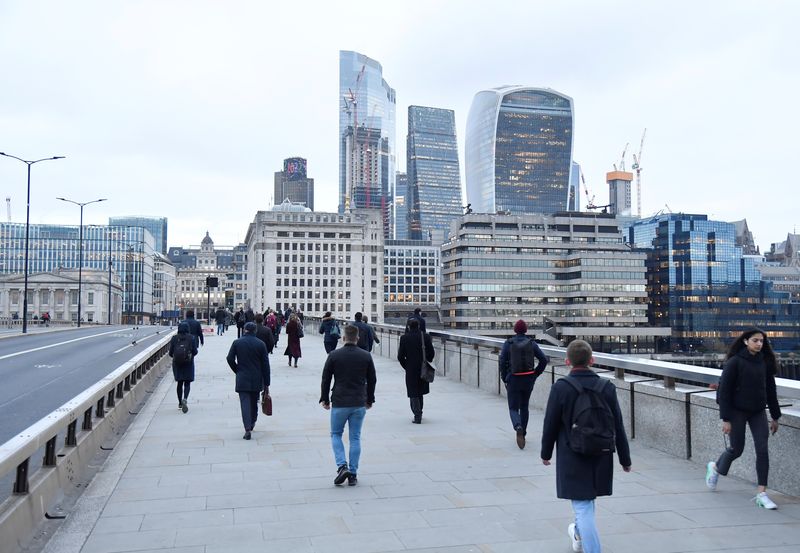 UK seeks labour market solutions to ease cost-of-living crisis