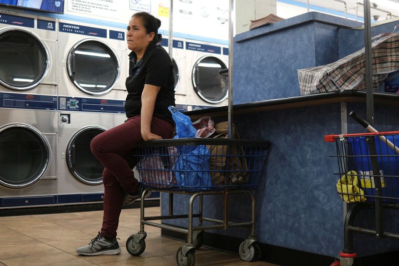 U.S. homelessness haunts migrant families separated by Trump, reunited by Biden