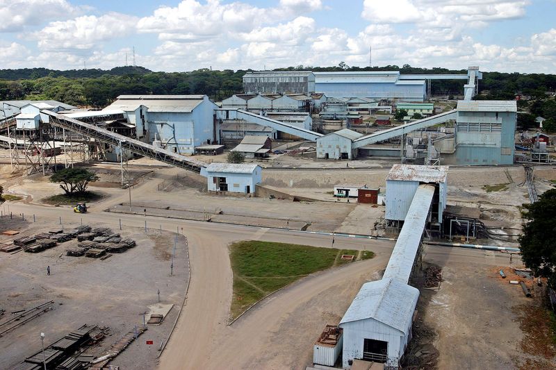 Vedanta offers Zambia investment commitments in return for copper-mine control