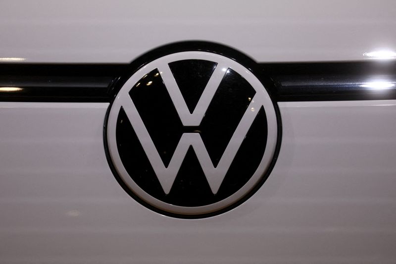 Volkswagen plans electric pick-up, SUV in U.S. - sources