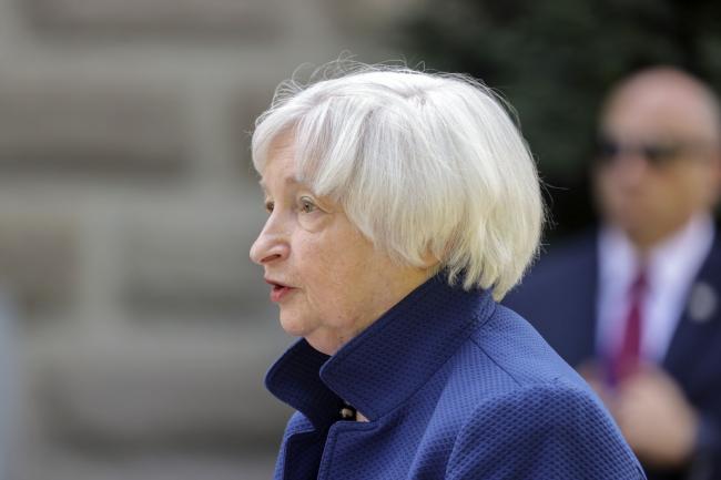 Yellen Rejects Idea of Fed Raising 2% Inflation Target
