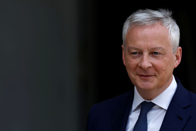 Despite war, inflation, France sees positive economic growth in 2022 -minister