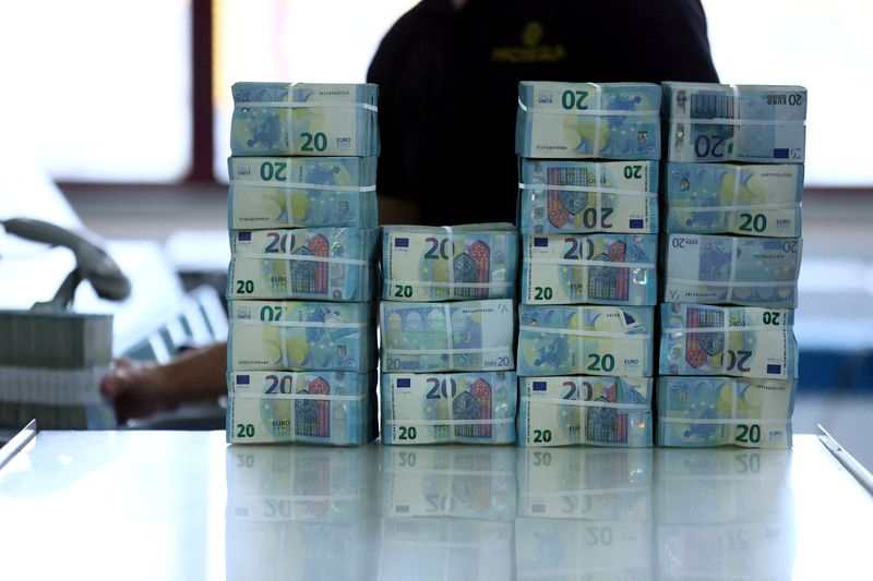 Euro to Slide if ECB Fails to Signal 50 Basis Point Rate Hike on Table -Breaking