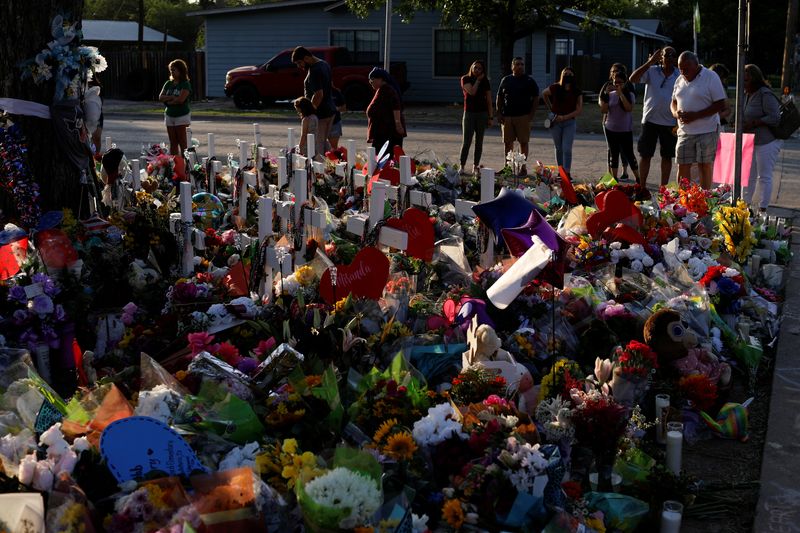 U.S. House panel to take up gun bill after Texas school massacre