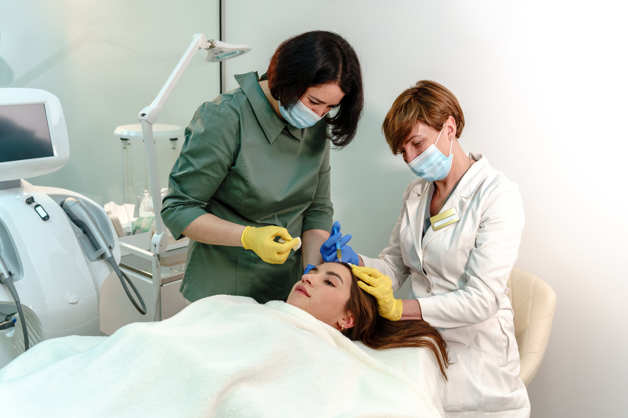 7 Services a Dermatologist Provides